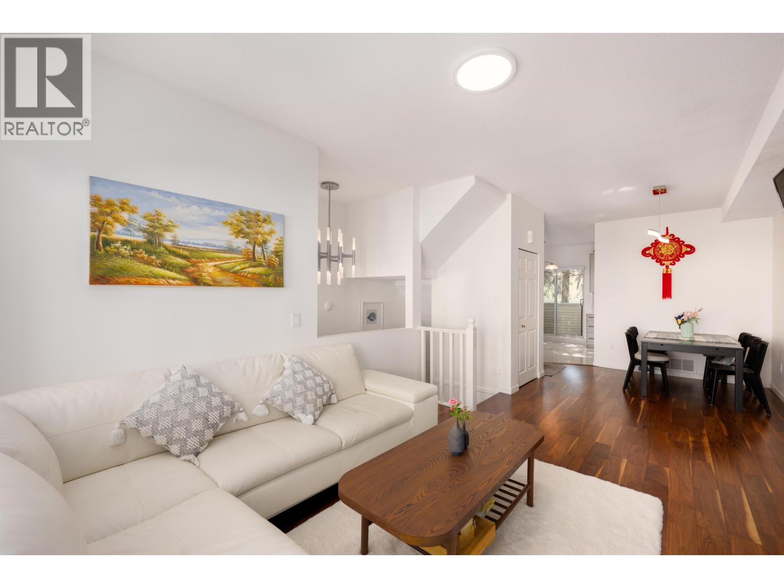 6700 Rumble Street Unit 24, Burnaby, BC V5E 4H7