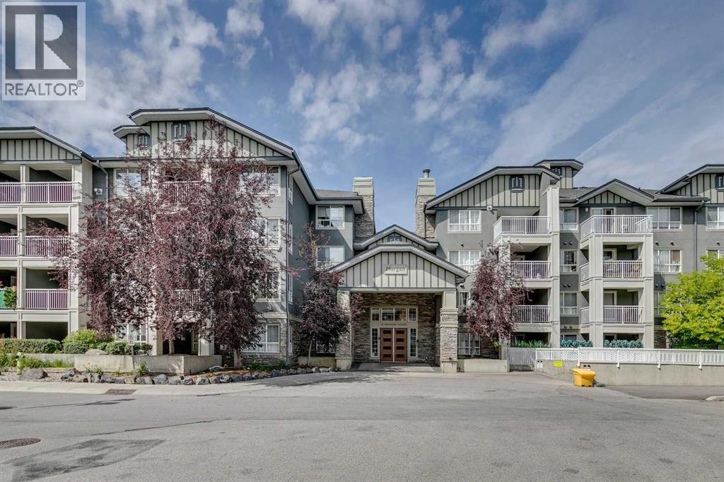 35 Richard Court Sw Unit 450, Calgary, AB T3E 7N9