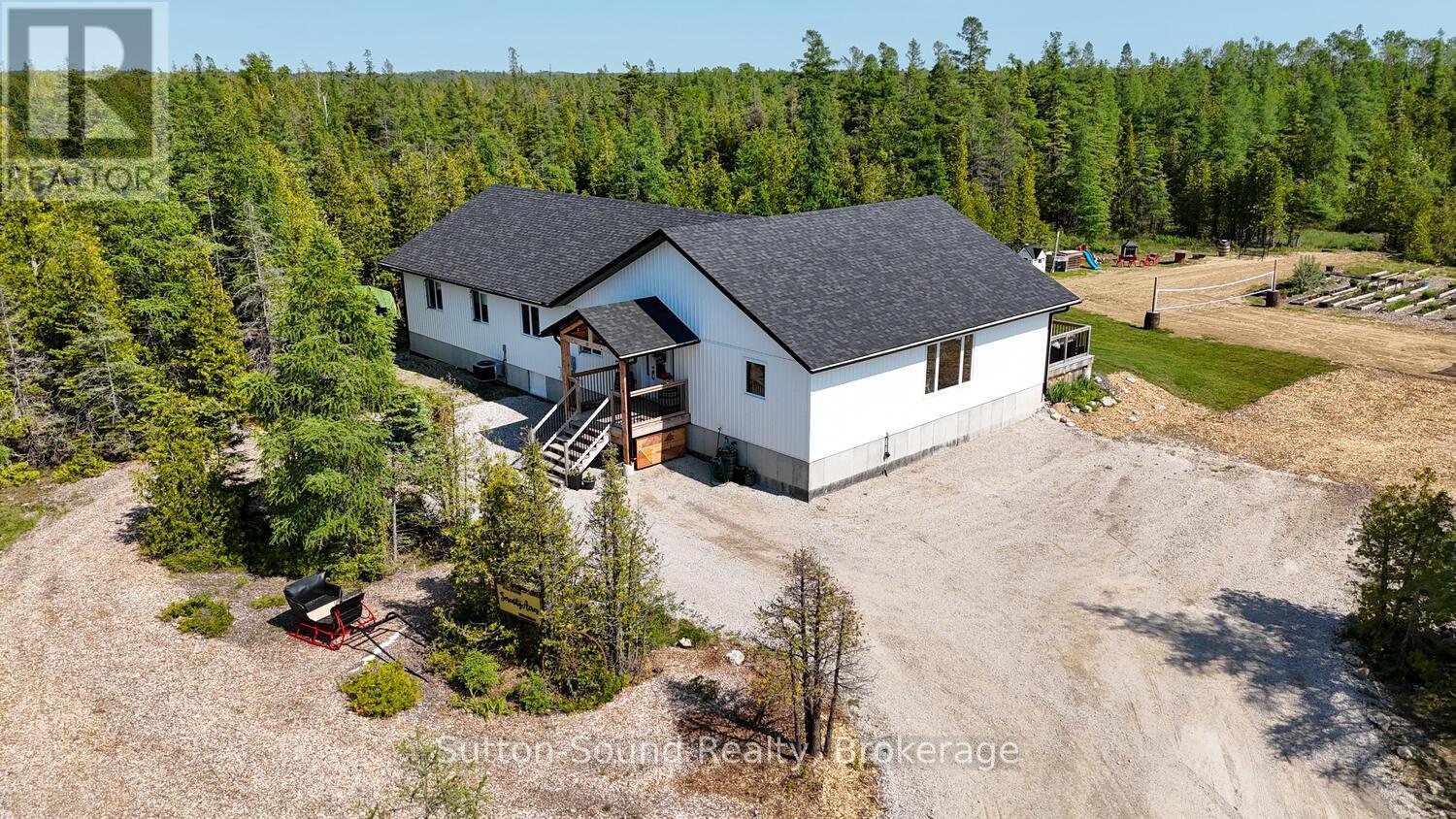 107 Whiskey Harbour Rd, Northern Bruce Peninsula, ON N0H 2T0