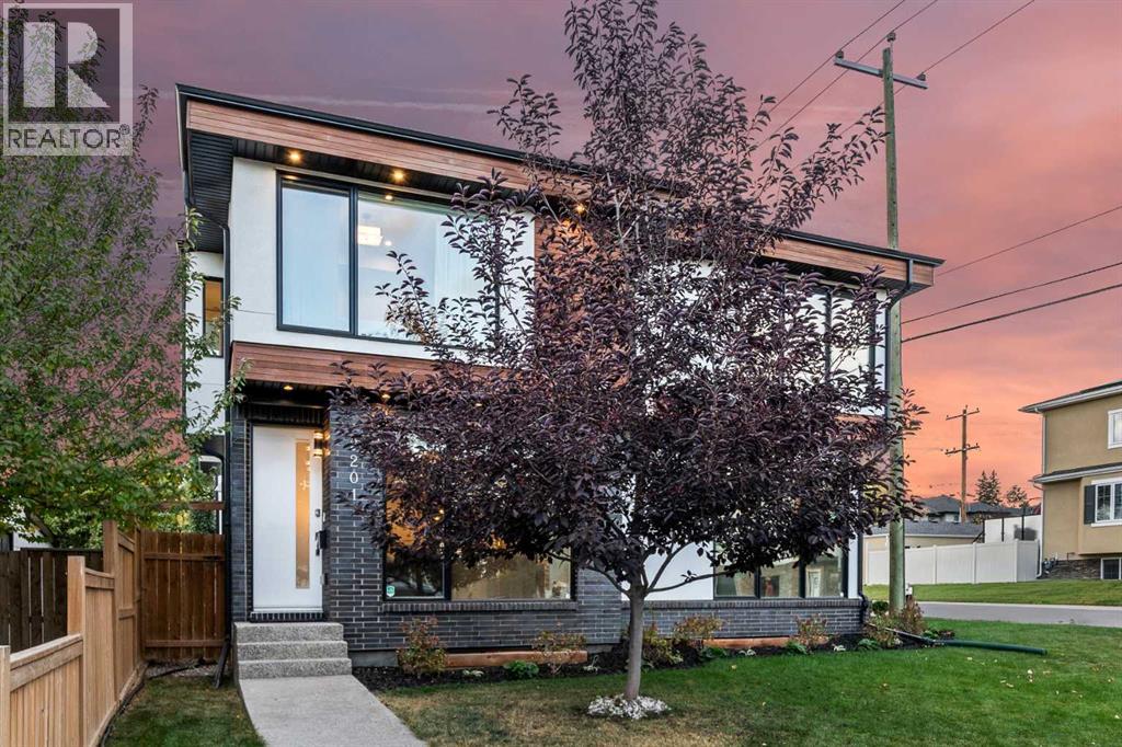 24 Street Sw Unit 2201 #a, Calgary, AB T3E 1V7