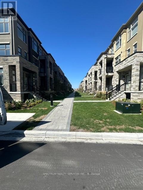 15 Fieldridge Cres #13 Cres, Brampton Sandringham-wellington North, ON L6R 4G6