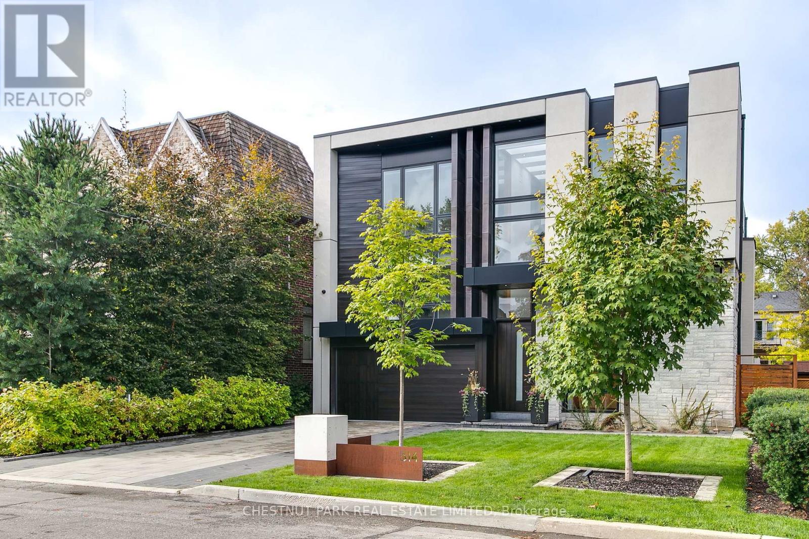 514 Douglas Ave, Toronto, ON M5M 1H5