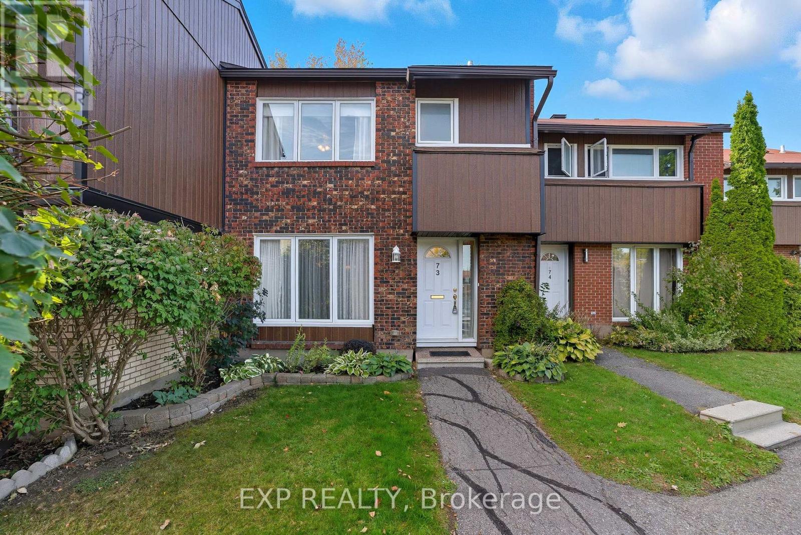 73 1900 Marquis Ave, Ottawa, ON K1J 8J2