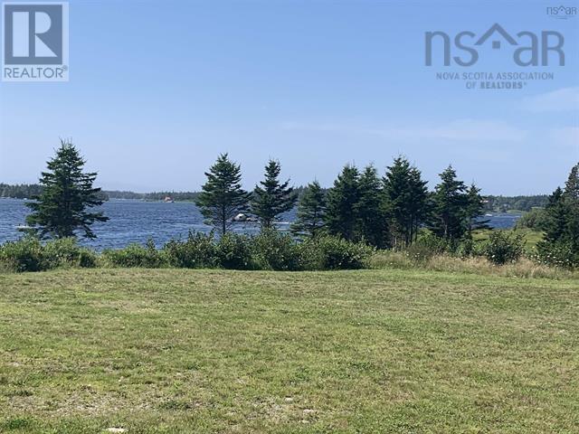 42 Highway 330, Barrington Passage, NS B0W 2P0