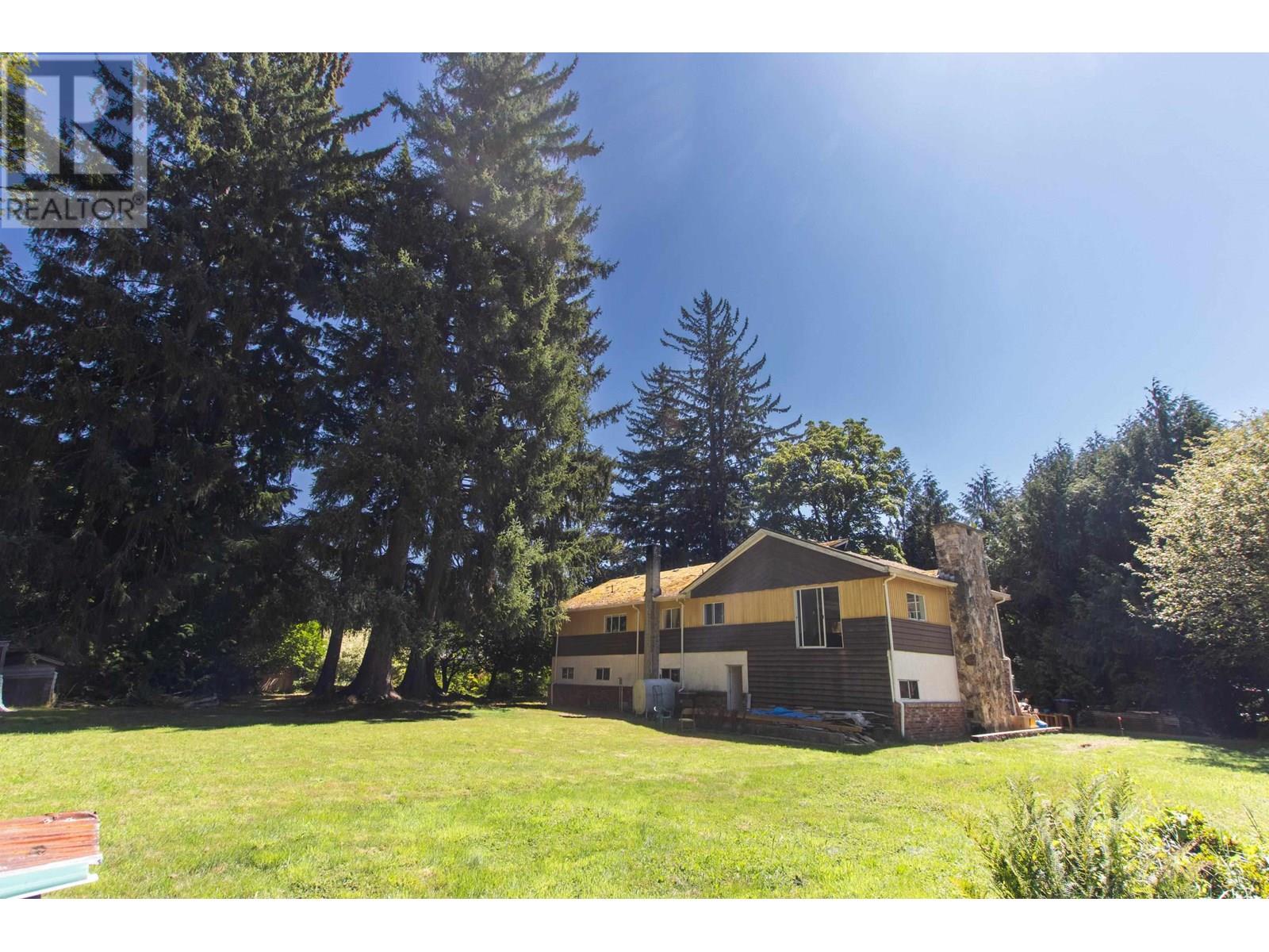 1397 Judd Rd, Squamish, BC V0N 1H0