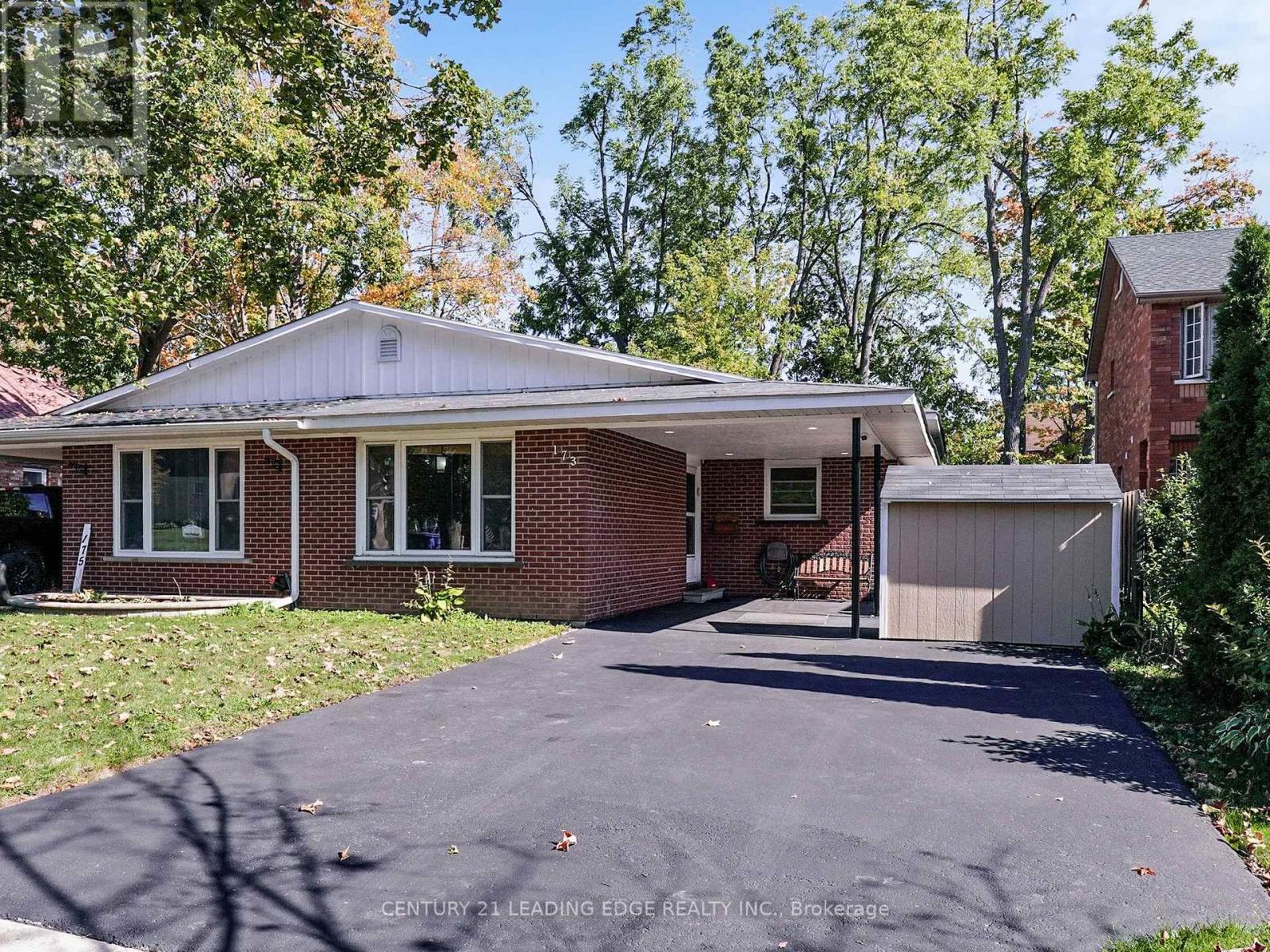 173 Owen St, Barrie, ON L4M 3H8