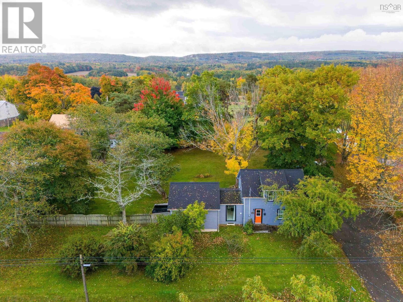 4814 Highway 1, South Berwick, NS B0P 1E0