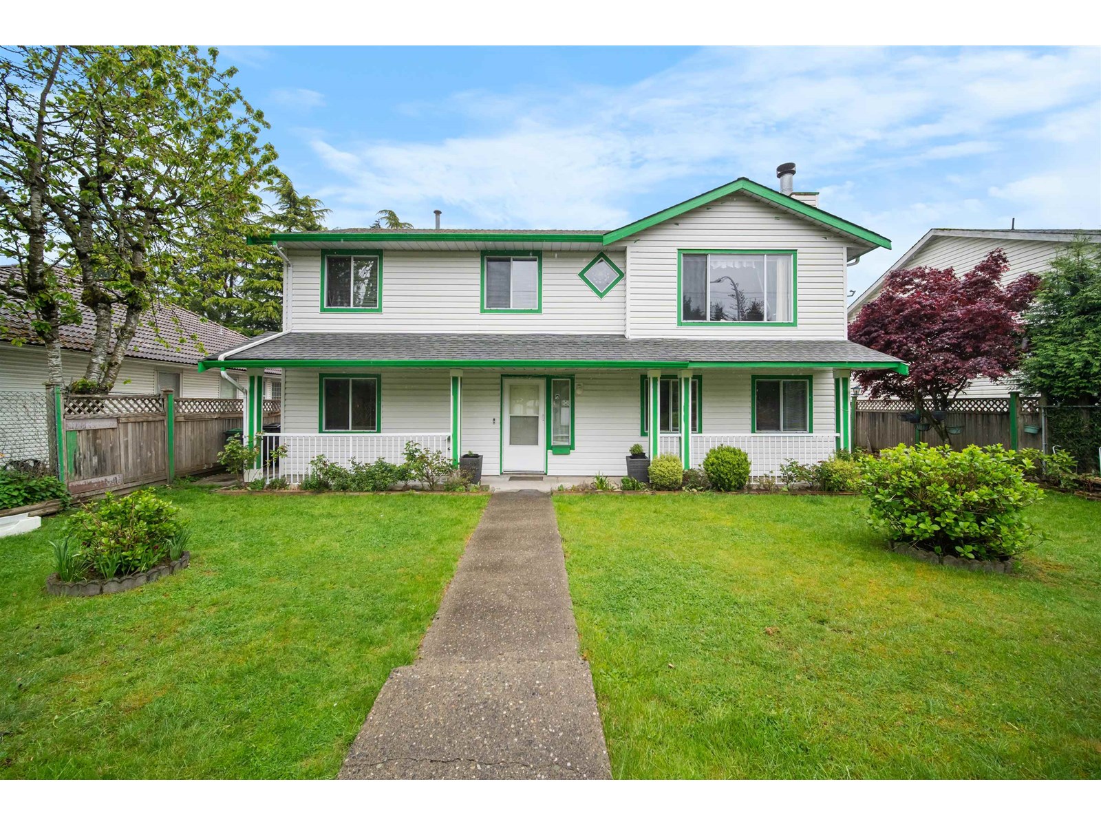 9364 152 Street, Surrey, BC V3R 4G2