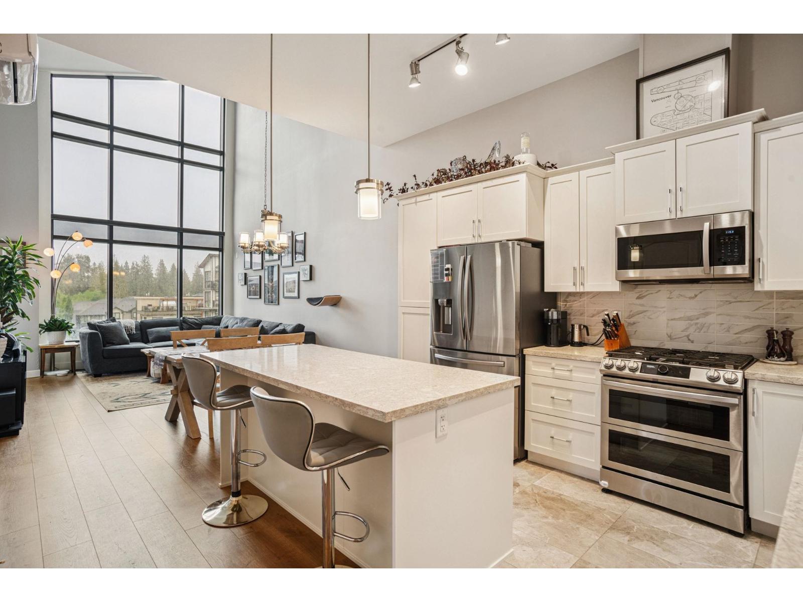 8561 203a Avenue Unit 610, Langley, BC V2Y 3L7