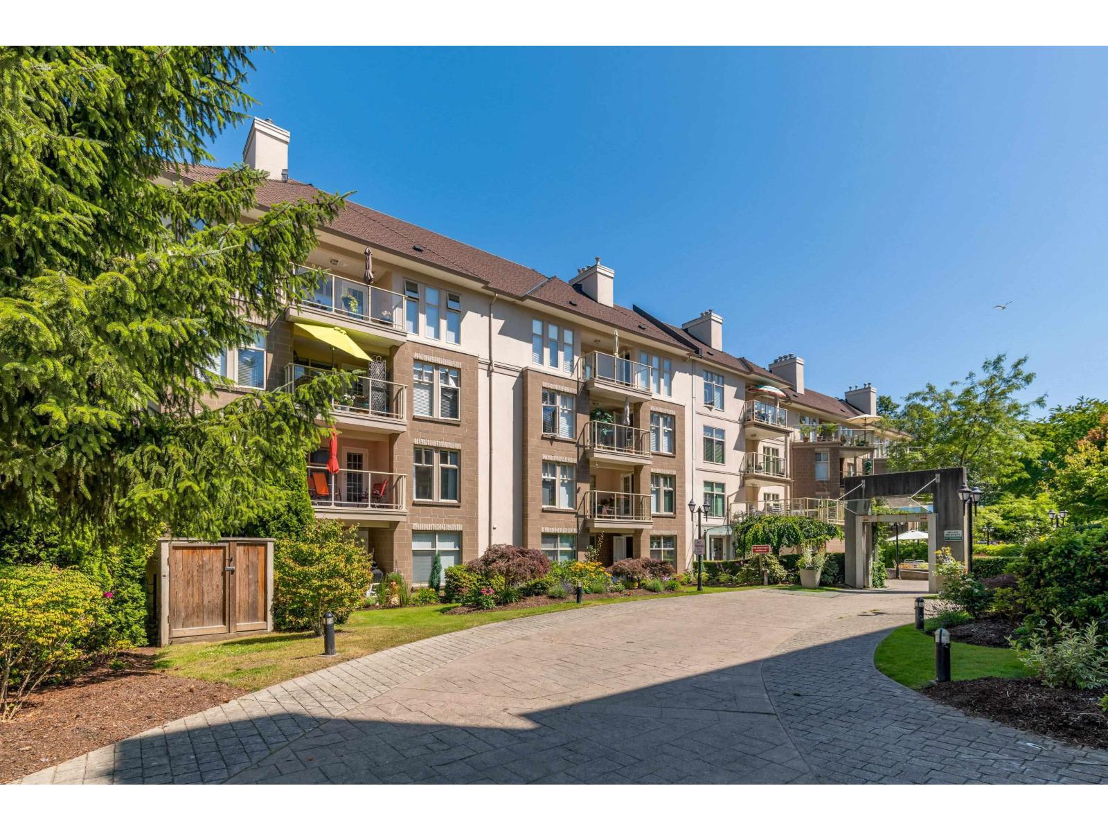 15350 19a Avenue Unit 209, Surrey, BC V4A 9W1