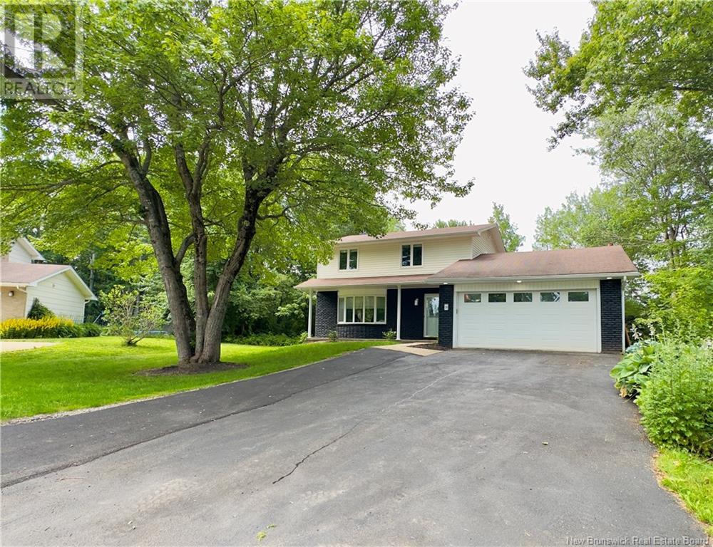 26 Kirton Cres, Riverview, NB E1B 3P9