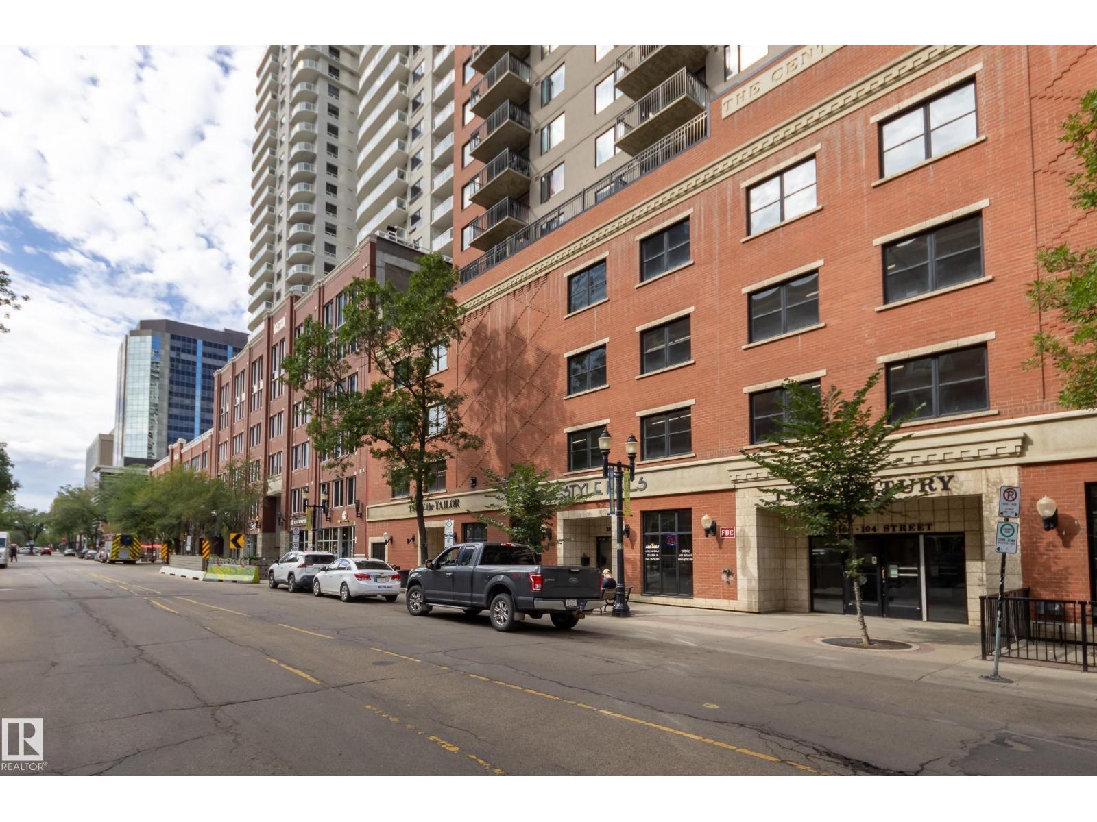 10180 104 Street Northwest #2506, Edmonton, AB T5J 1A7