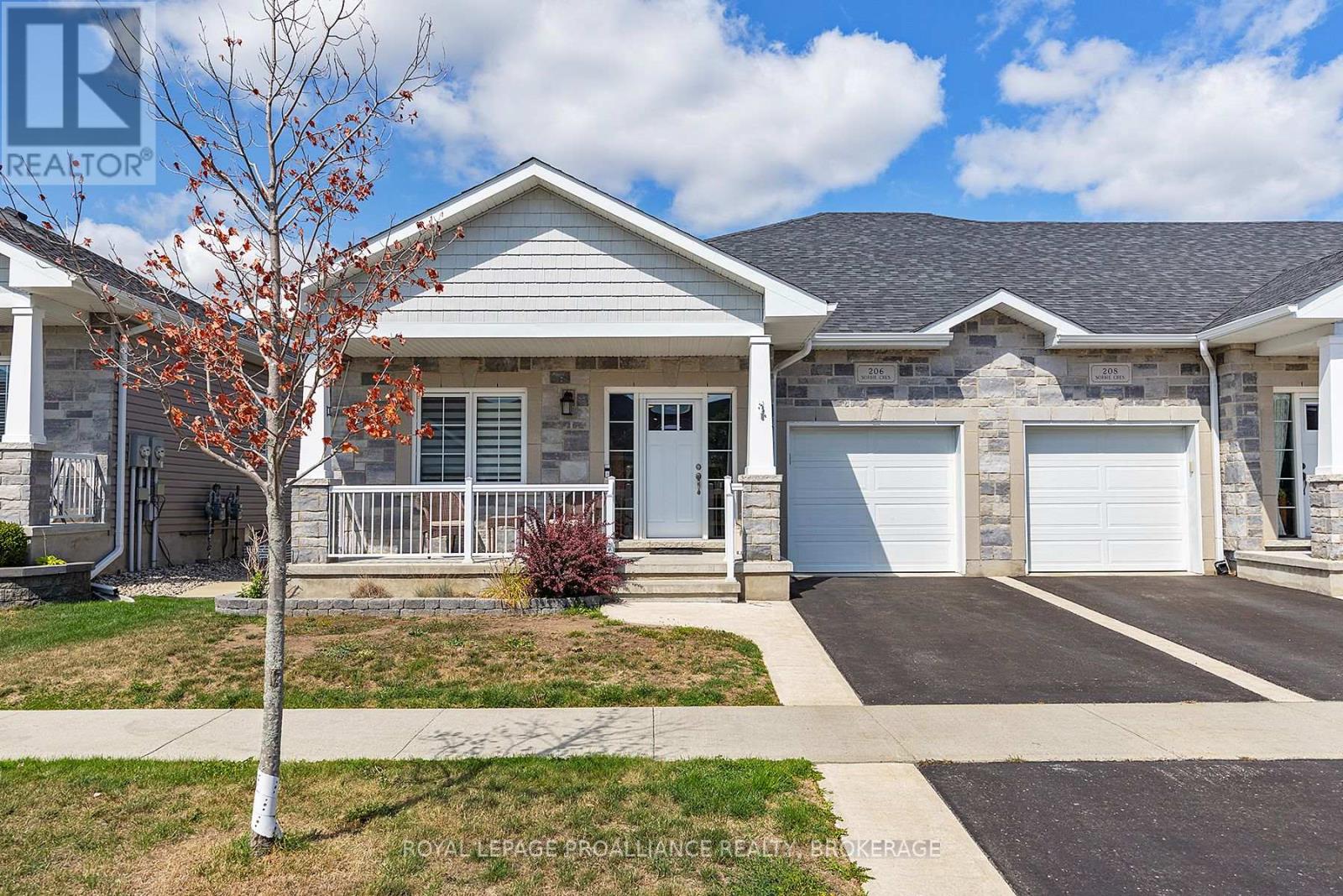 206 Sorbie Cres, Loyalist Amherstview, ON K7N 0B8