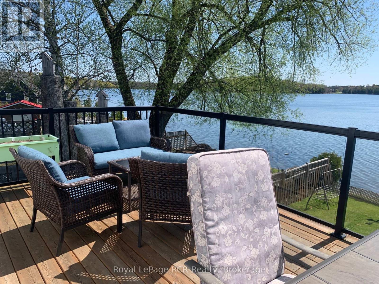 48 Island View Dr N, South Bruce Peninsula, ON N0H 1A0