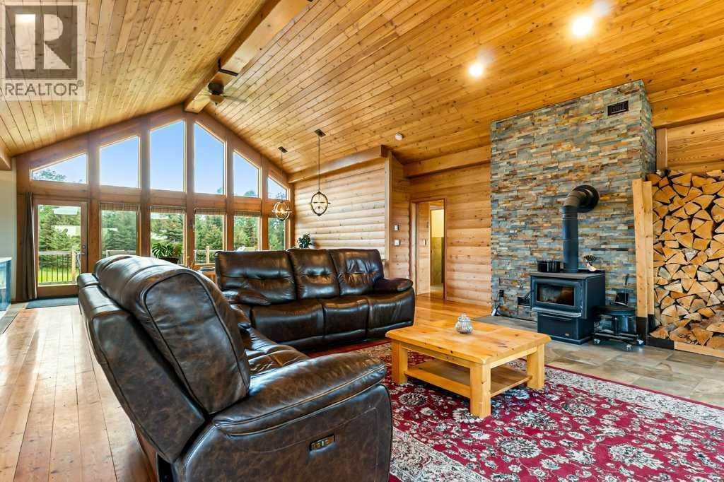 30108 Range Road 55, Rural Mountain View County, AB T0M 2E0