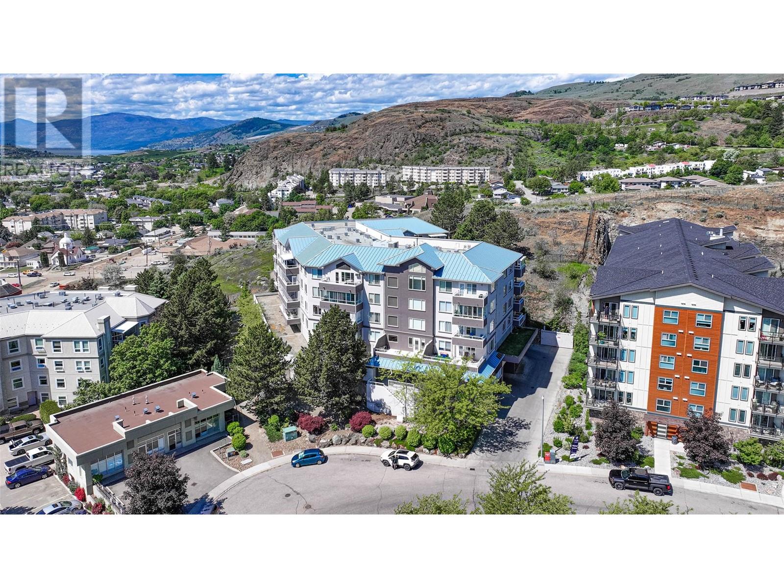 3320 Centennial Drive Unit 403, Vernon, BC V1T 9M4
