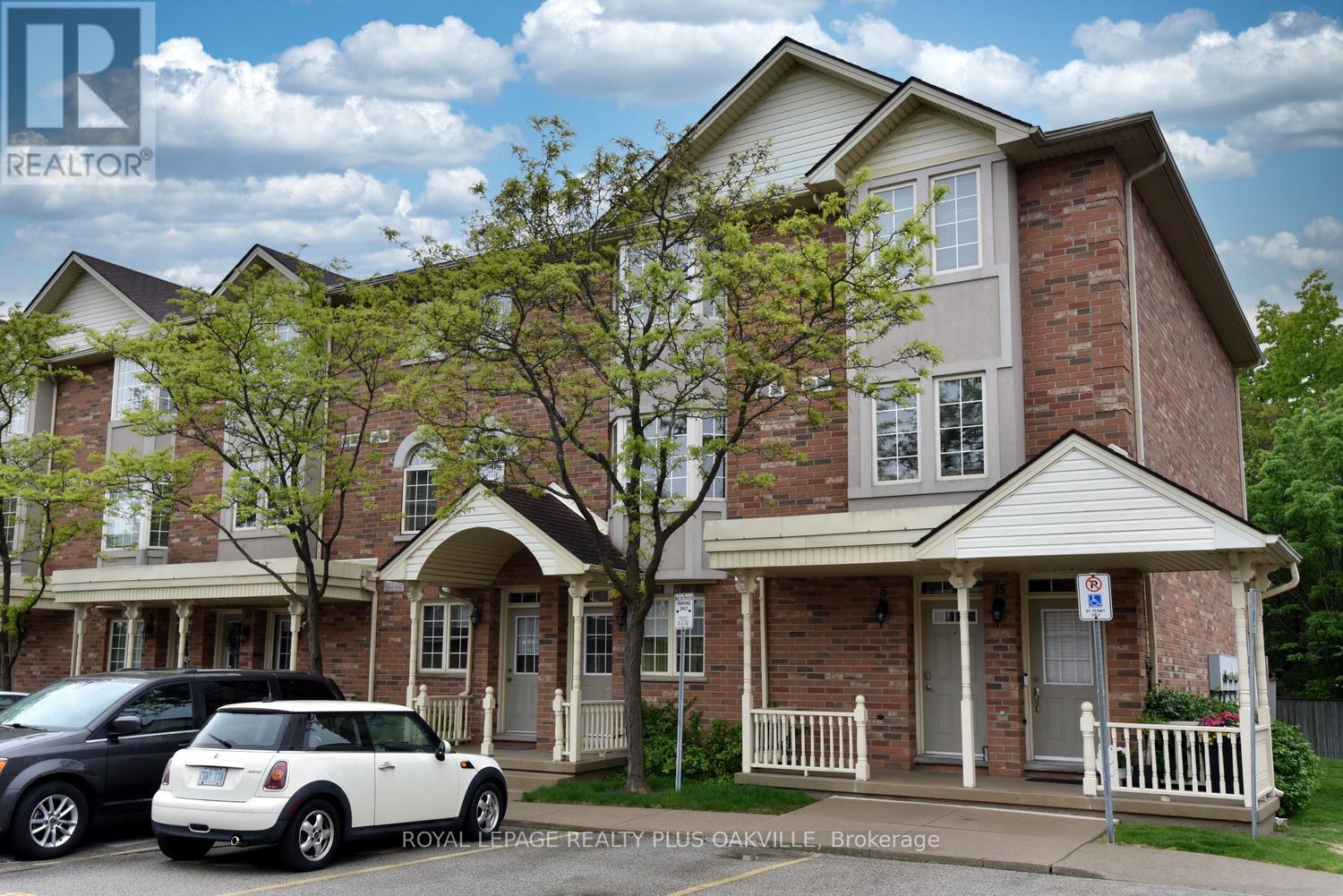14 4045 Upper Middle Rd, Burlington, ON L7M 4S8