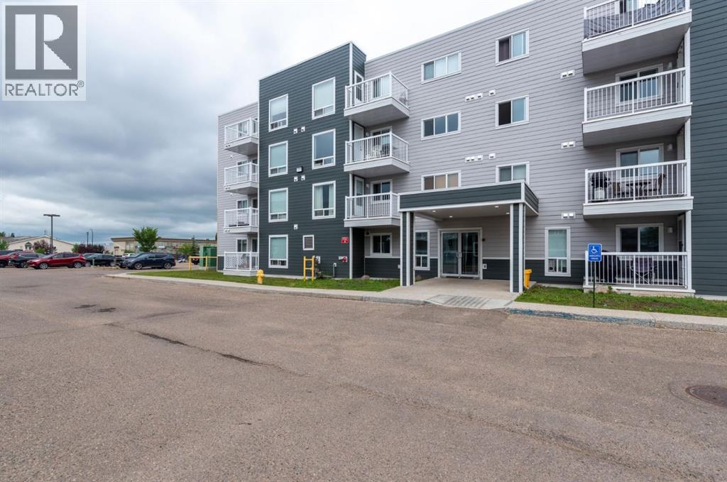 5101 18th Street Unit 303b, Lloydminster, AB T9V 2G7
