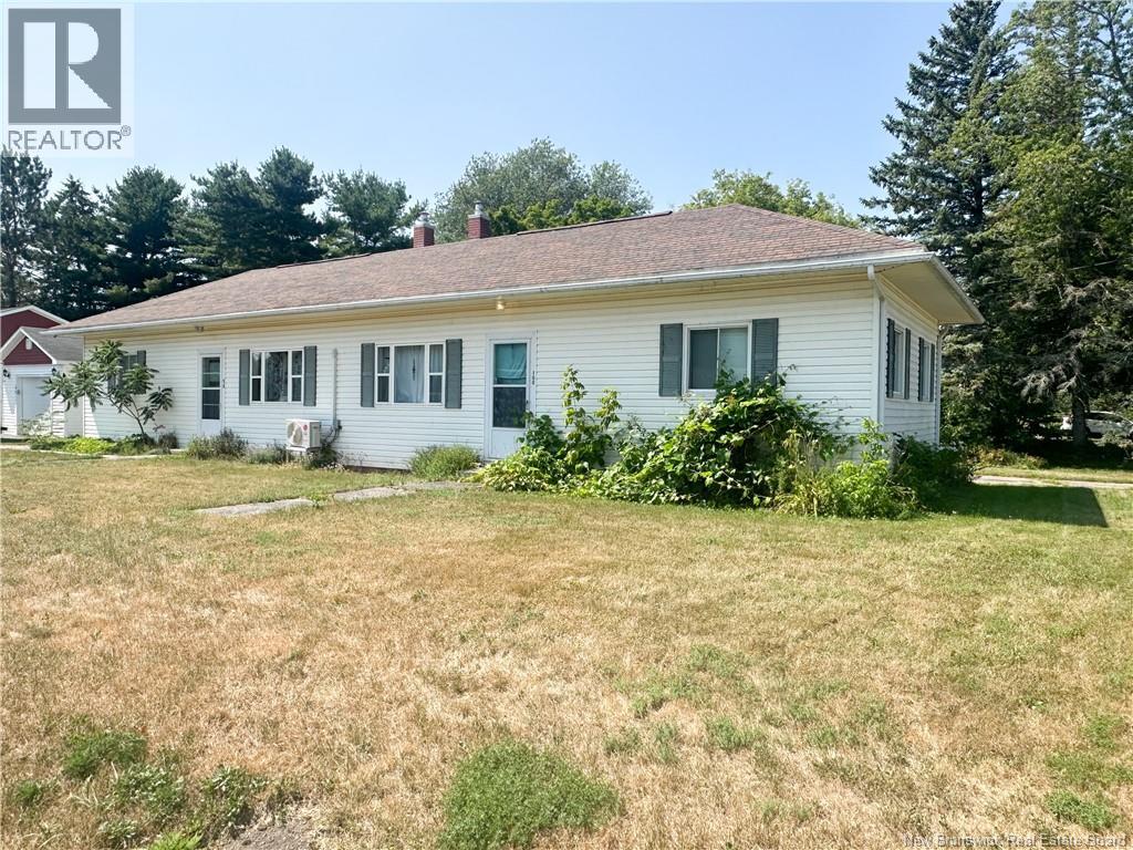98-100 Stewart Ave, Sussex, NB E4E 2E8