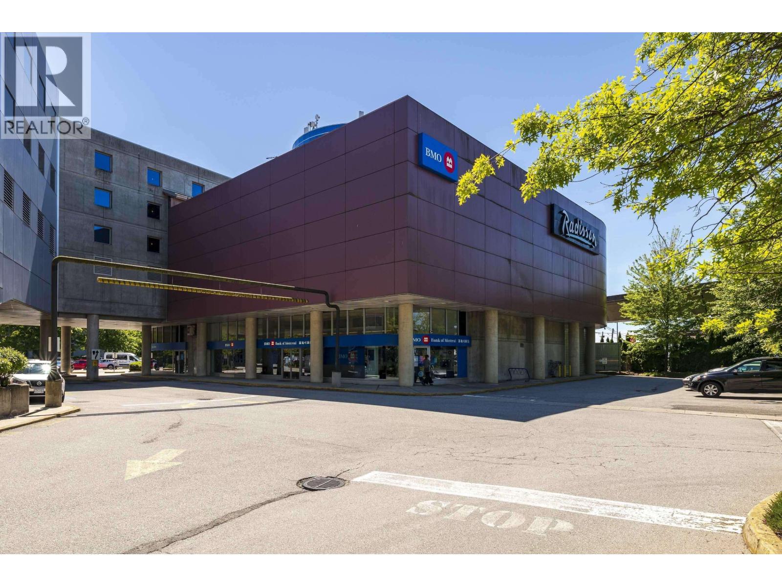 3880 No 3 Rd, Richmond, BC V6X 2C1