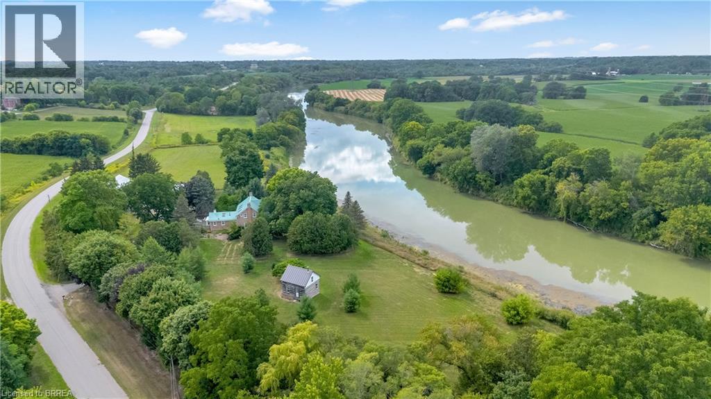 182 River Rd, Brantford, ON N3R 0C1