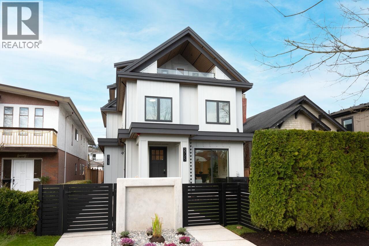 2725 Mcgill St, Vancouver, BC V5K 1H4