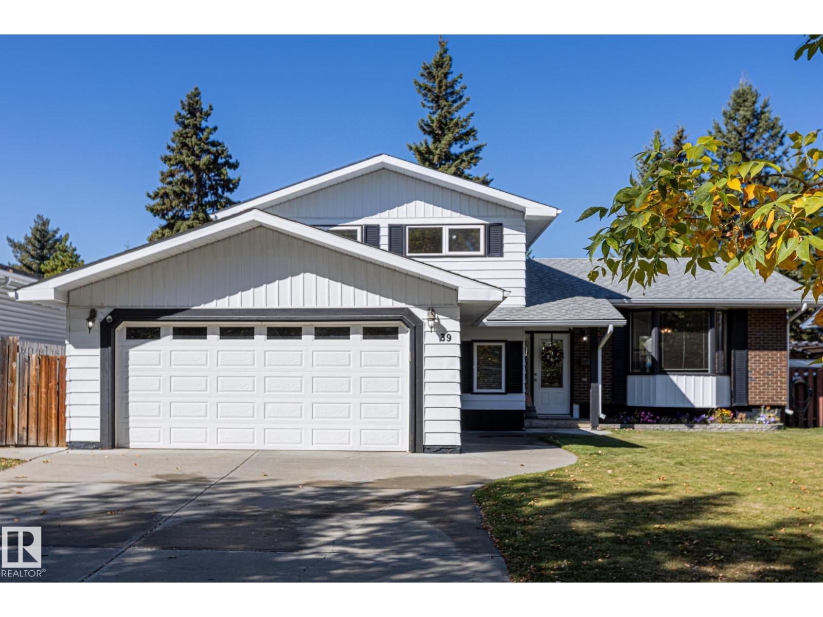 39 Abbey Cr, St. Albert, AB T8N 2X3