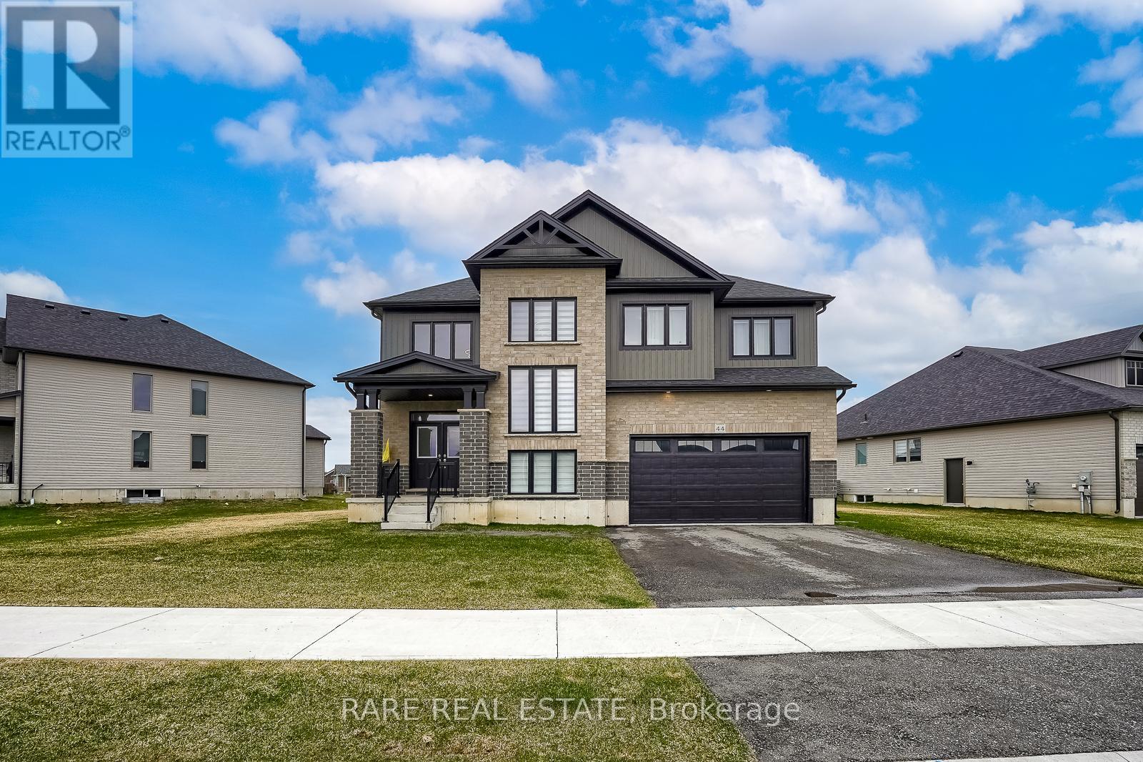 44 Allenwood Rd, Springwater, ON L0L 1P0