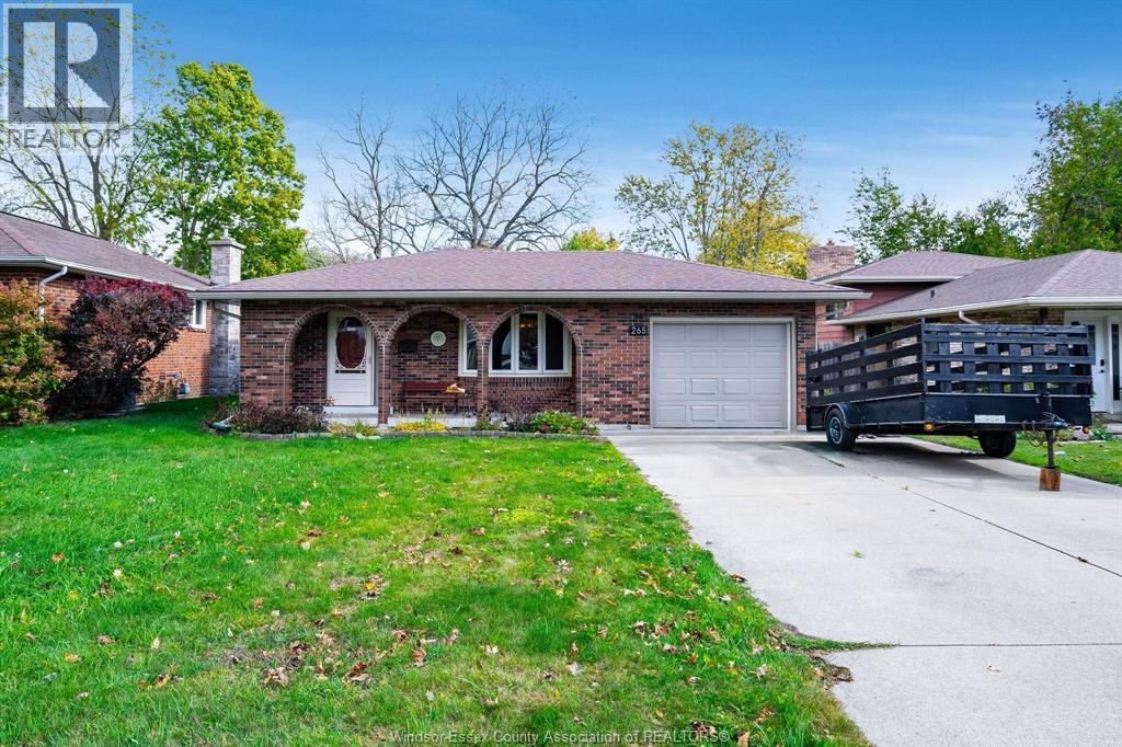 265 Stonehedge, Kingsville, ON N9Y 3L5