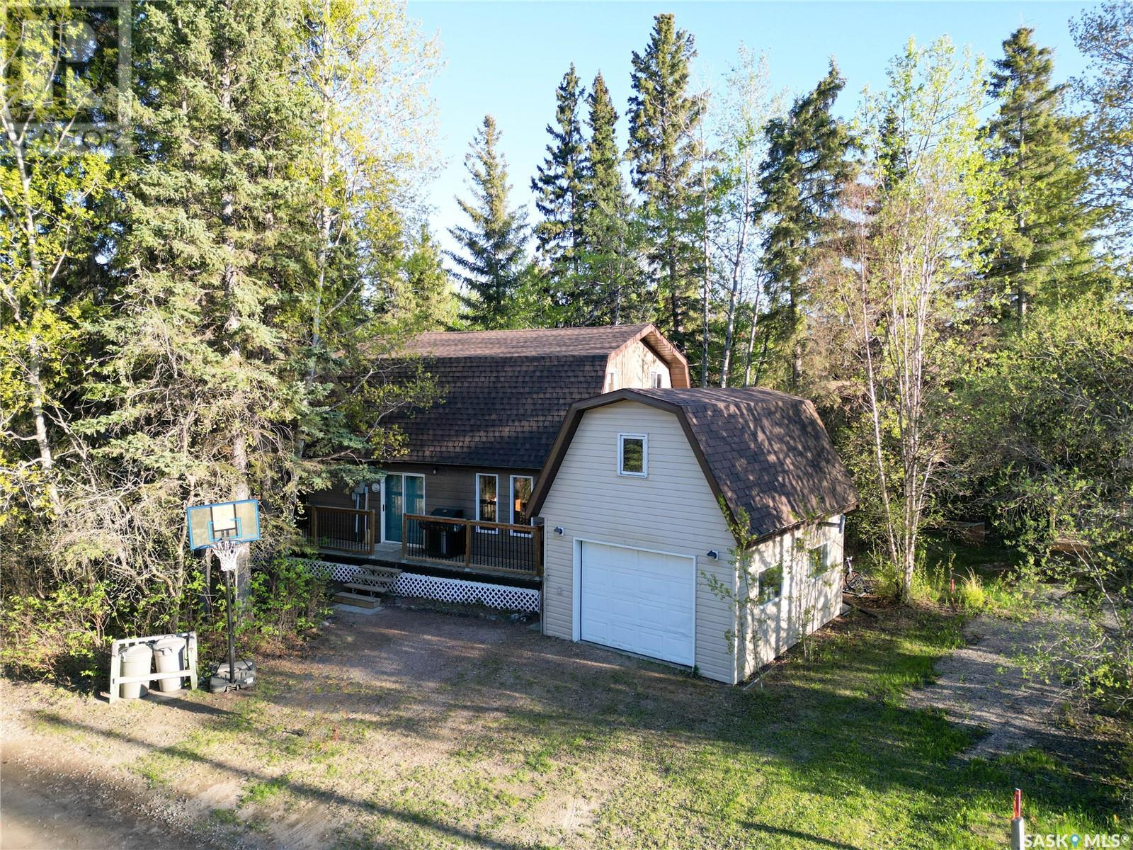 3 Crescent South, Candle Lake, SK S0J 3E0