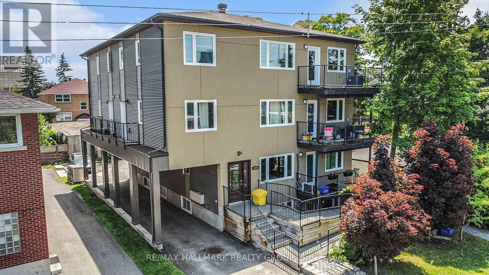 324 Currell Ave, Ottawa, ON K1Z 7J6