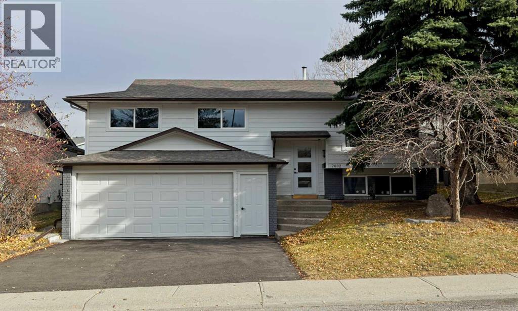 78 Street Nw Unit 7032, Calgary, AB T3B 4H9