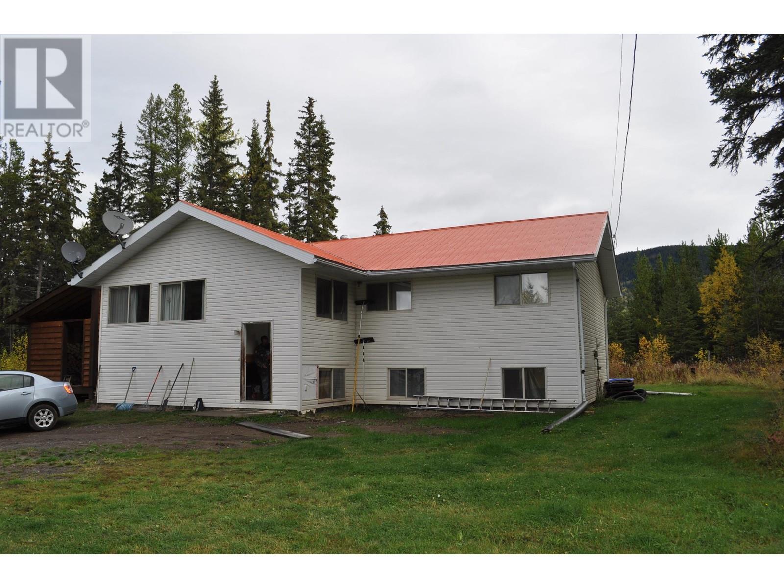 41522 W Yellowhead 16 Highway Unit 1, Telkwa, BC V0J 1Z1