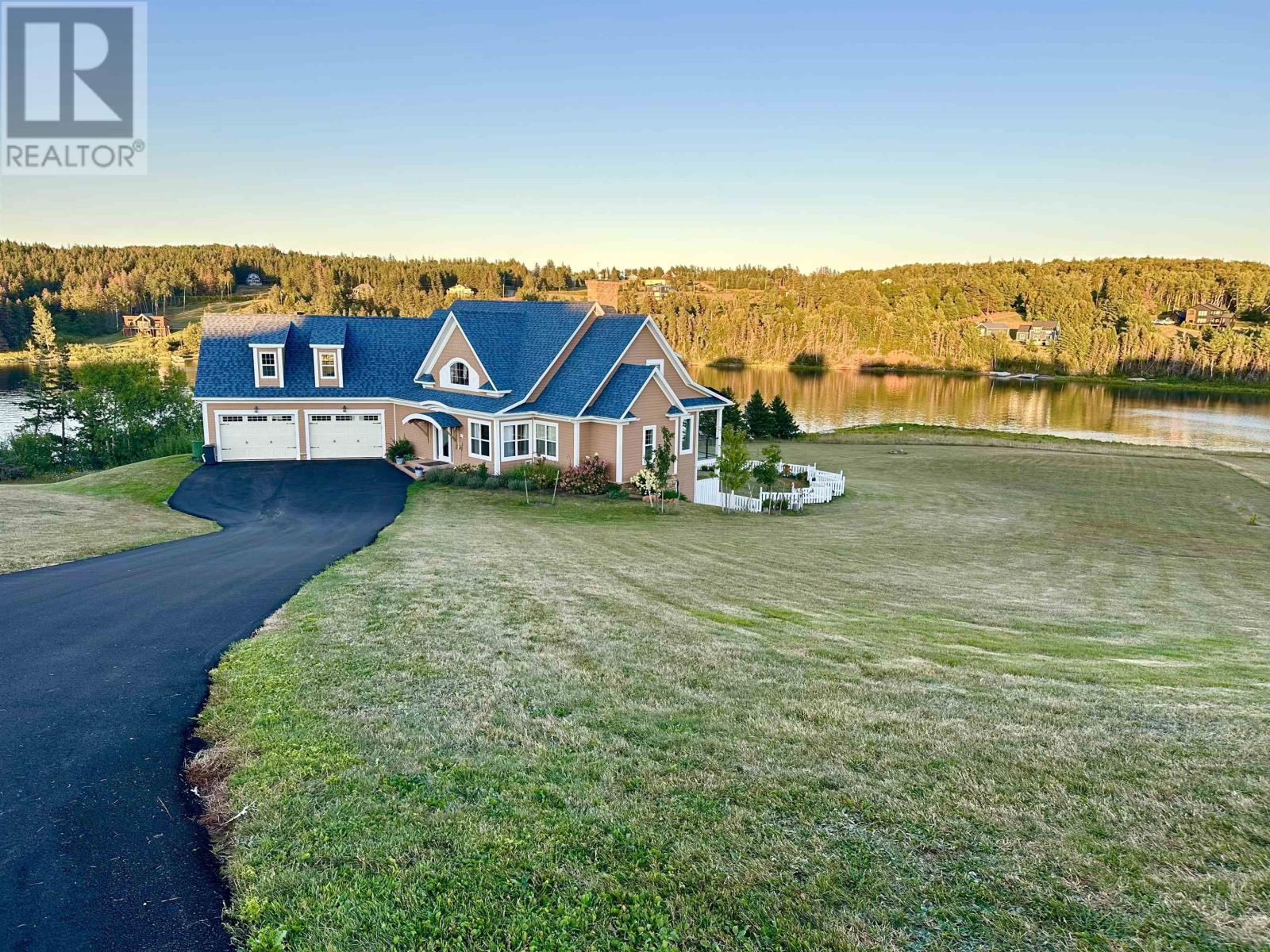 47 Calm Water Ct, North Granville, PE C0A 1N0