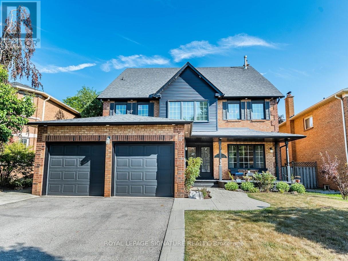 1206 Glenashton Dr, Oakville, ON L6H 5L9