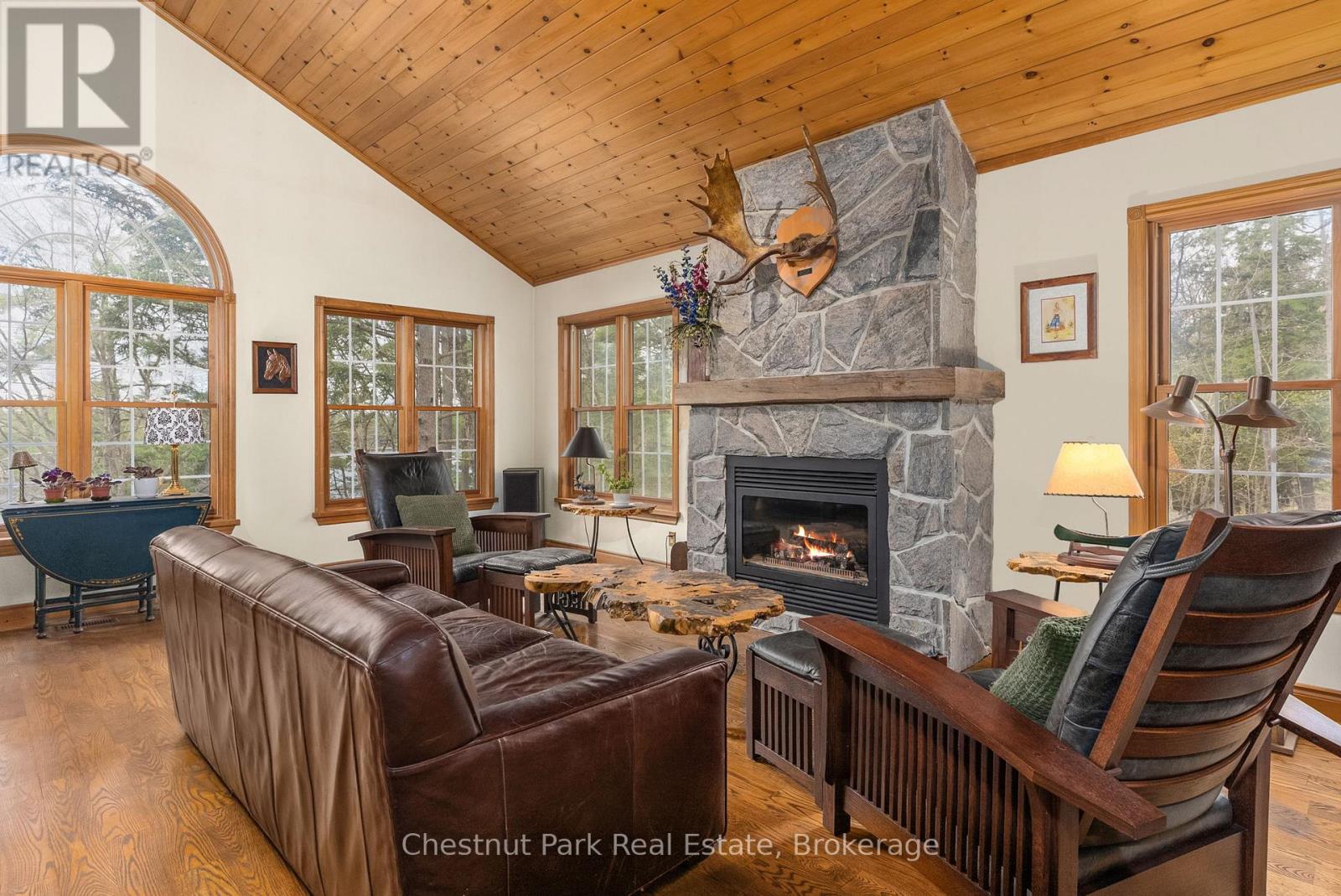 1143 Leonard Lake 1 Rd, Muskoka Lakes Monck Muskoka Lakes, ON P1L 2G7