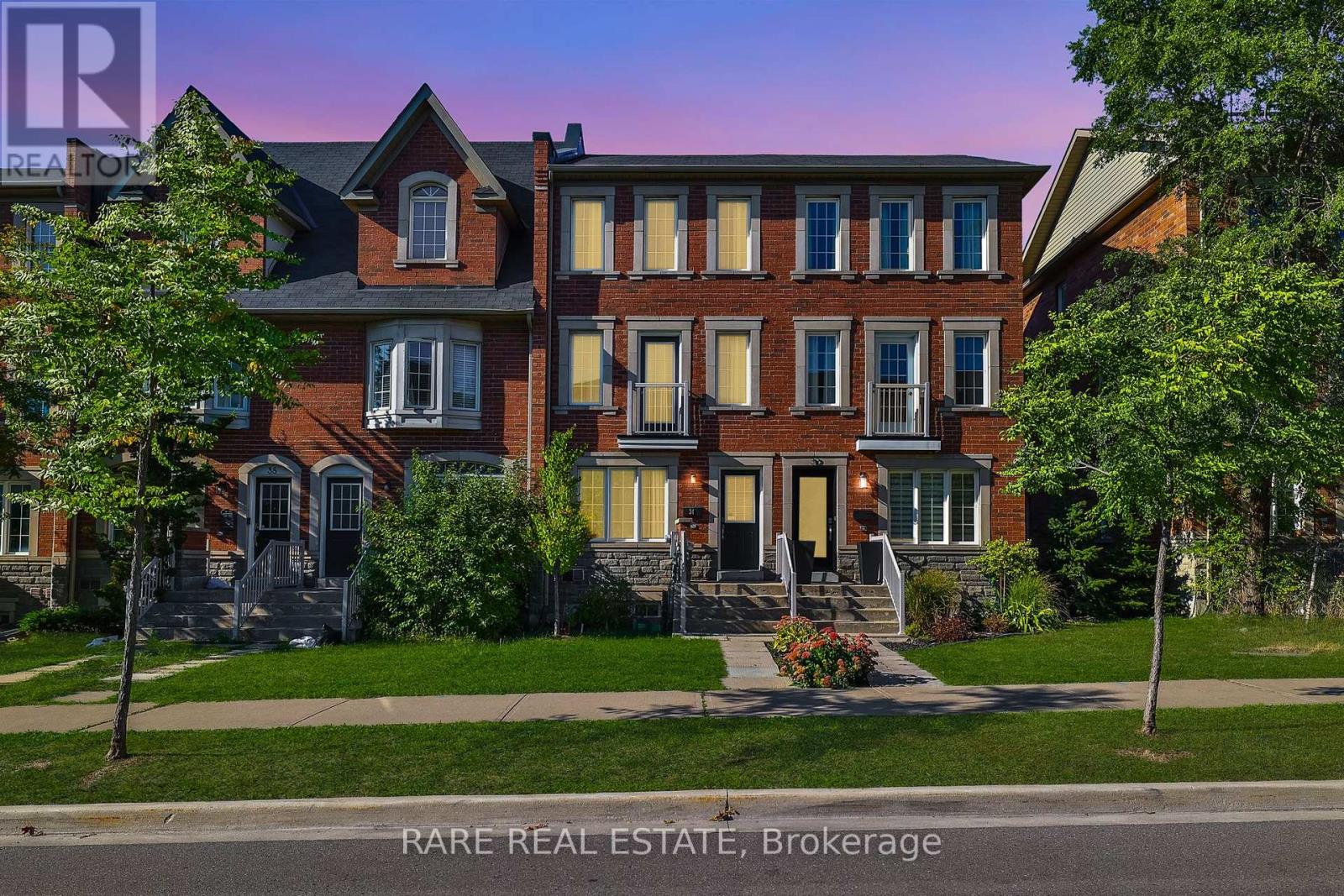 34 Judy Sgro Ave, Toronto Downsview-roding-cfb, ON M3L 0E3