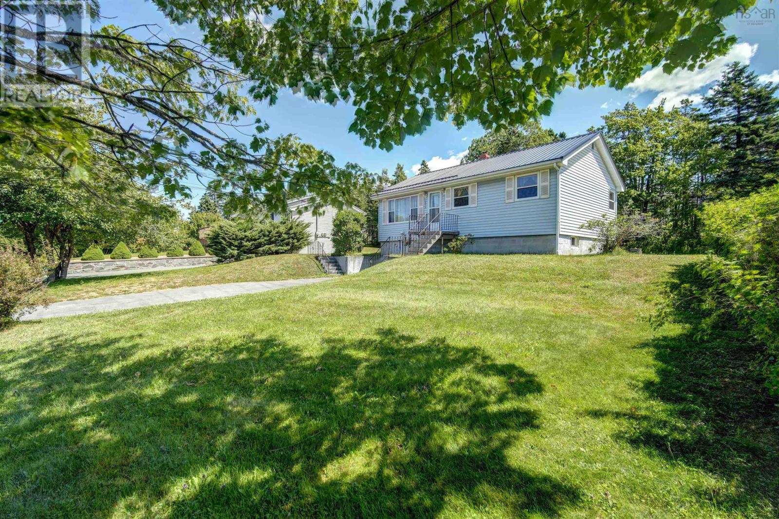 2650 Prospect Rd, Whites Lake, NS B3T 1V6