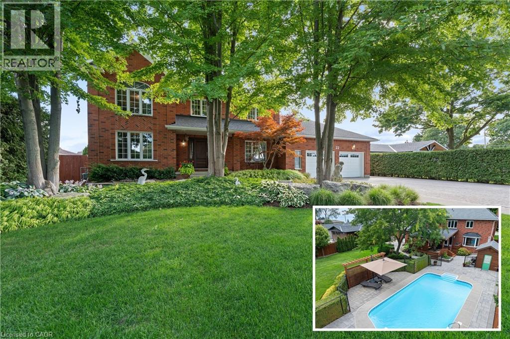 22 Wendakee Dr, Hamilton, ON L8E 5T3