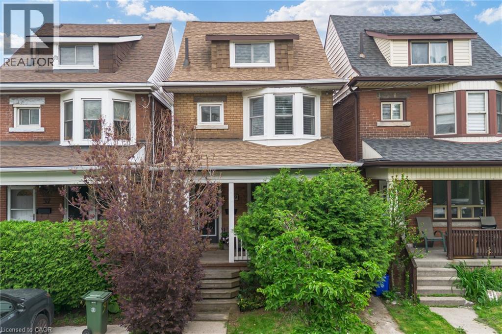 39 E Bend Ave S, Hamilton, ON L8M 3E4