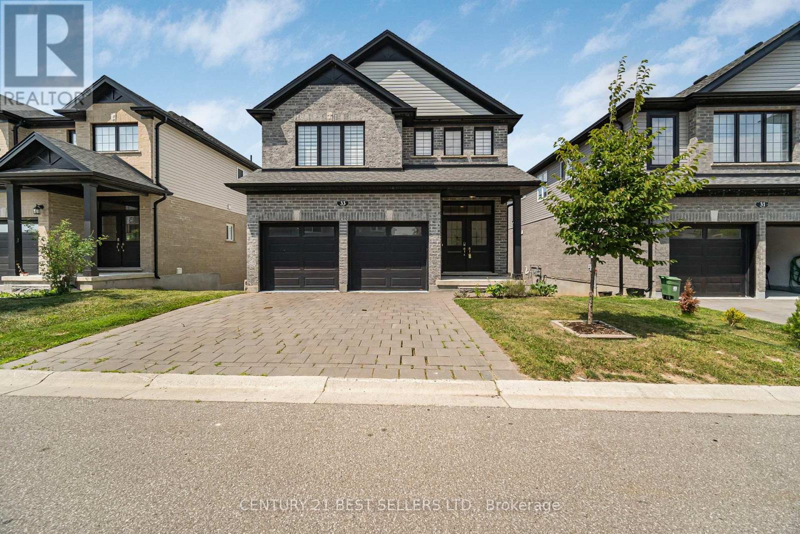 33 2619 Sheffield Blvd, London, ON N6M 0G4