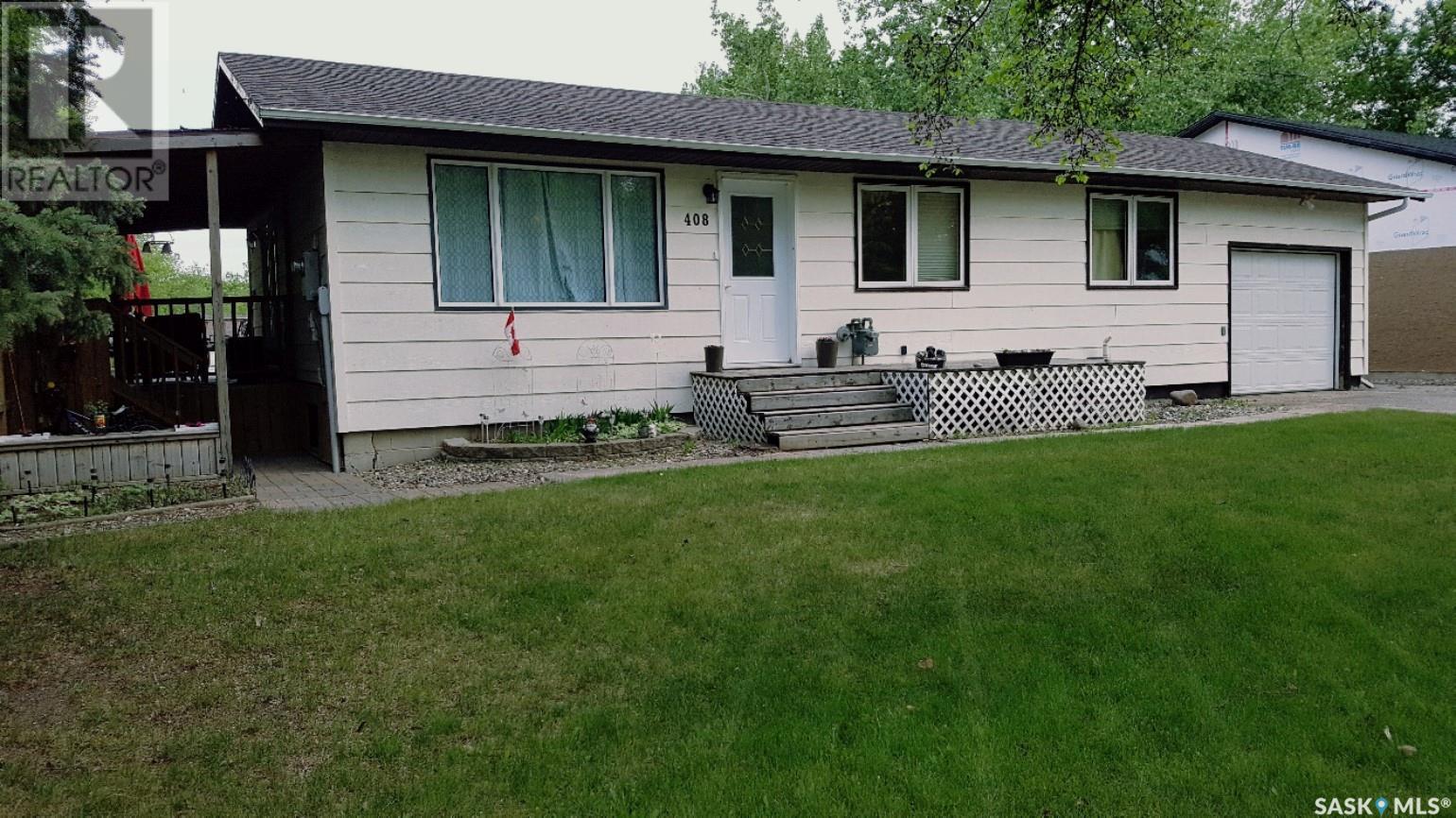 408 3 Avenue, Alameda, SK S0C 0A0