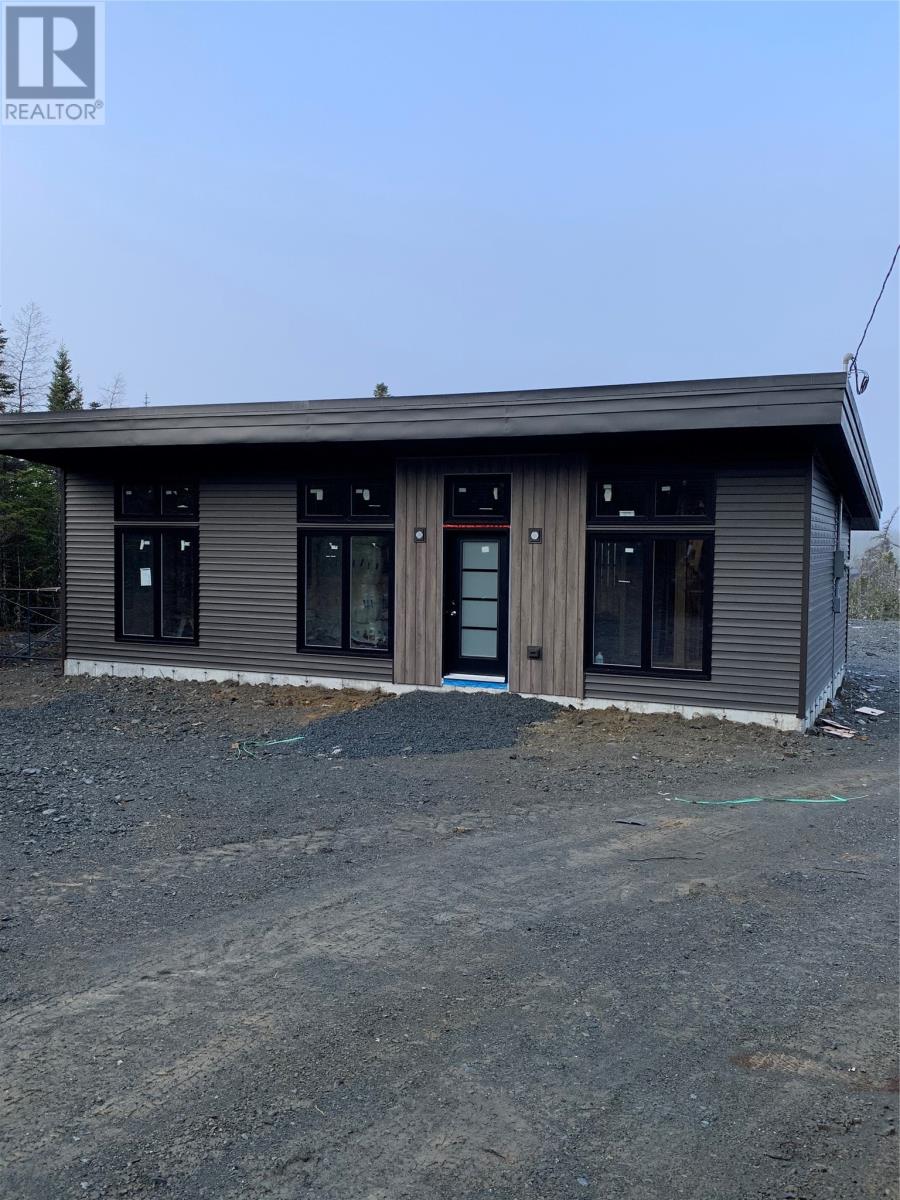 212 Eco Dr, Whitbourne, NL A0B 3L0