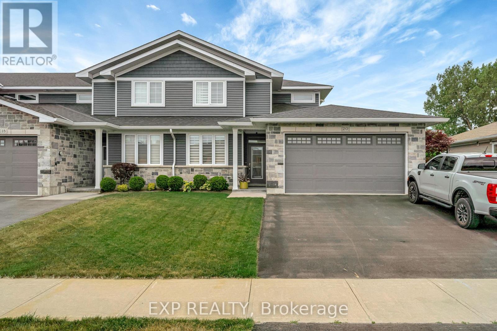 20 Stinson Ave N, Belleville, ON K8P 5N9