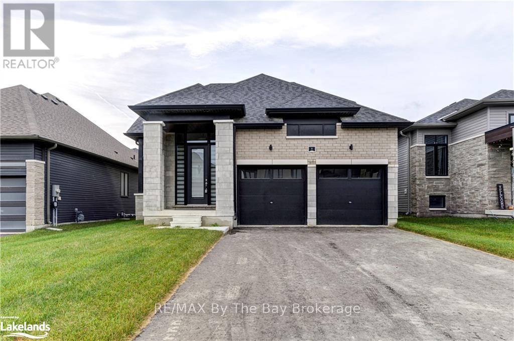 5 Rosanne Cir, Wasaga Beach, ON L9Z 0N4