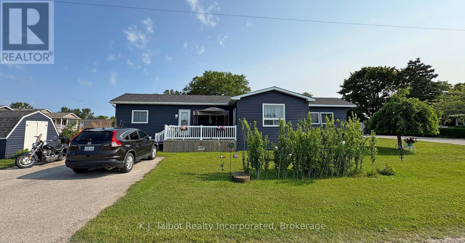 27 Cranberry Dr, Ashfield-Colborne-Wawanosh, ON N7A 3Y3