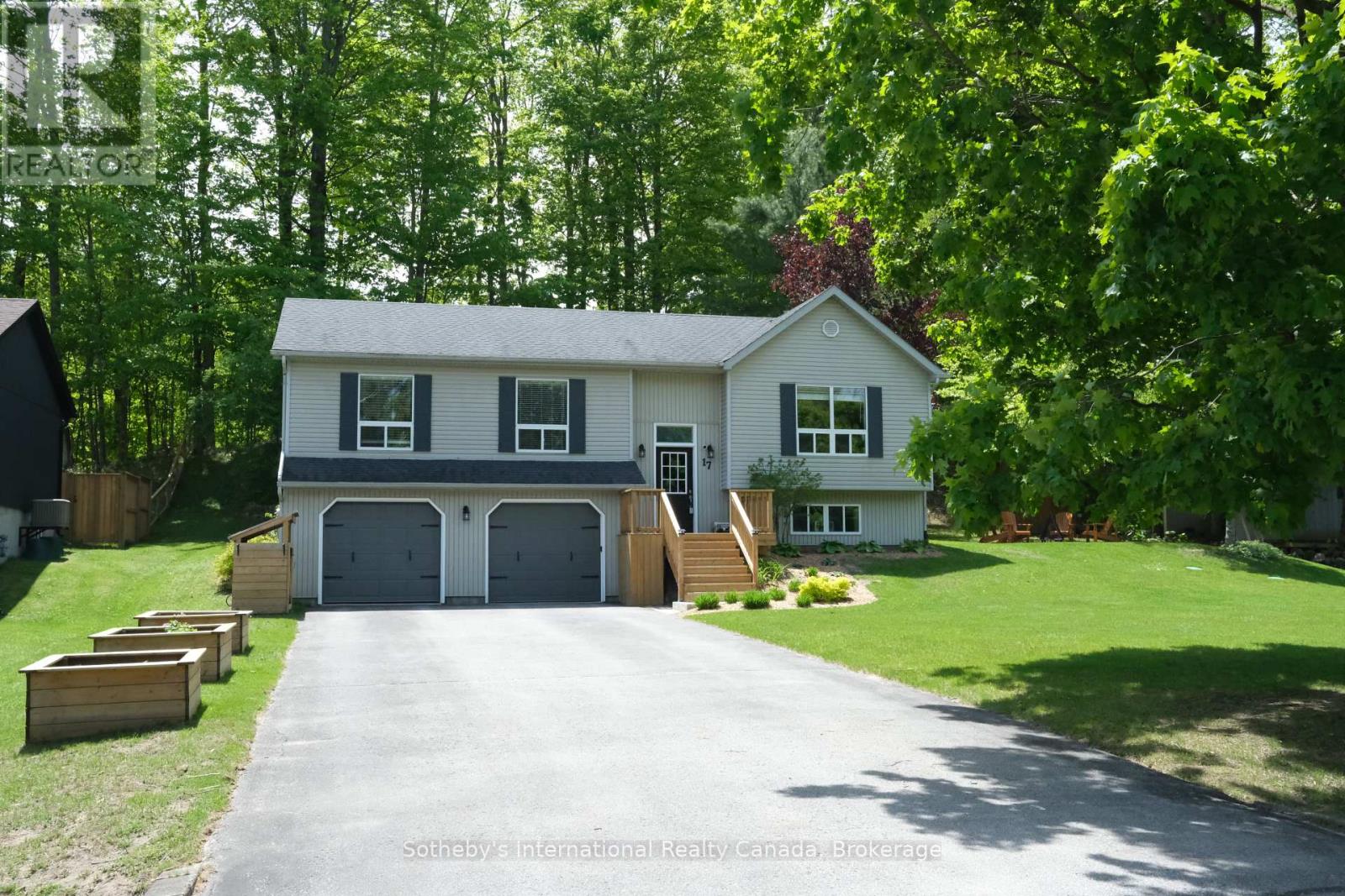 17 Sugarbush Rd, Oro-Medonte, ON L0K 1E0