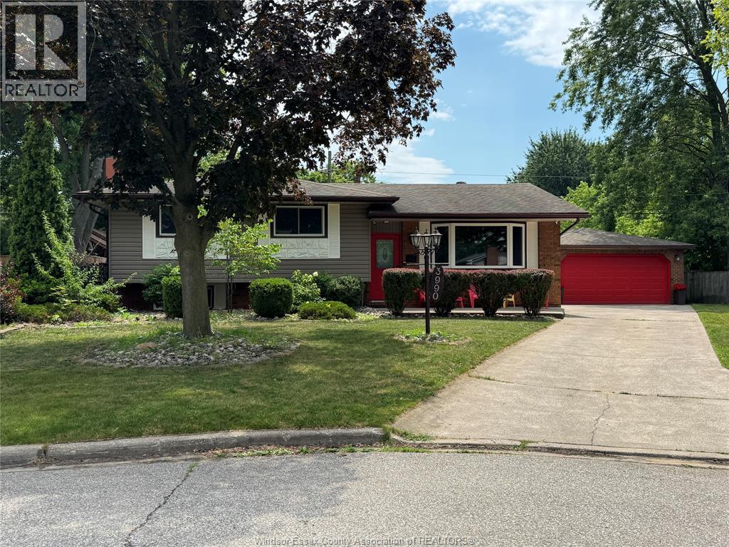 3990 Myrtle, Windsor, ON N9C 4A3