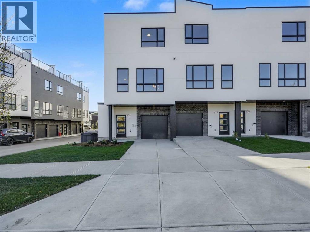 231 Sage Hill Rise NW, Calgary, AB T3R 2E7