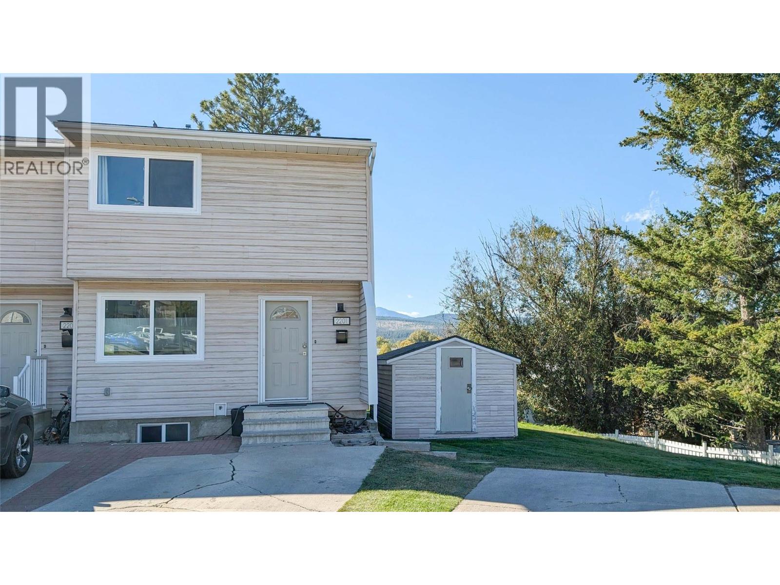 2201 3rd Street N Unit 2201, Cranbrook, BC V1C 5G7
